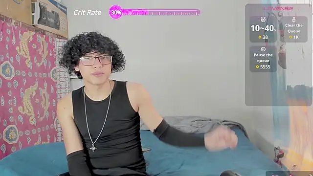 javieryalejandro online show from 03/10/25, 08:45