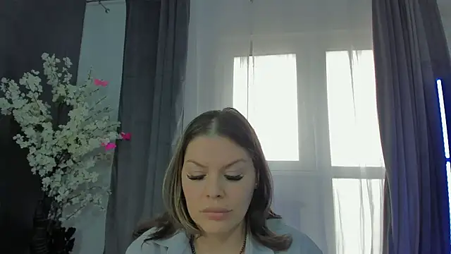 Raven Luna online show from 12/05/24, 10:23