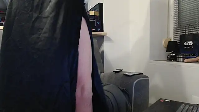 missthon0 online show from 12/21/25, 11:28