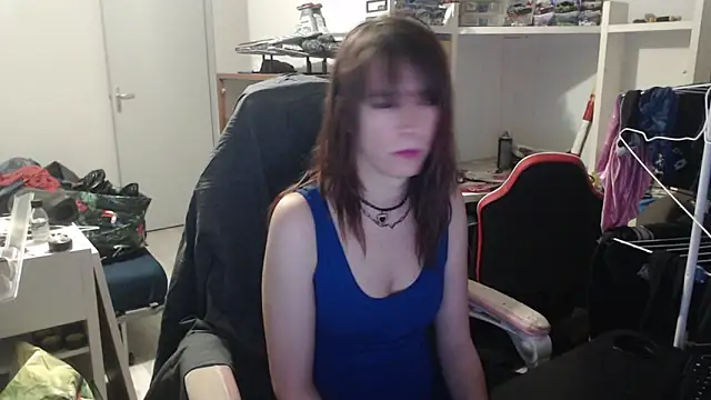 missthon0 online show from 03/01/26, 11:45