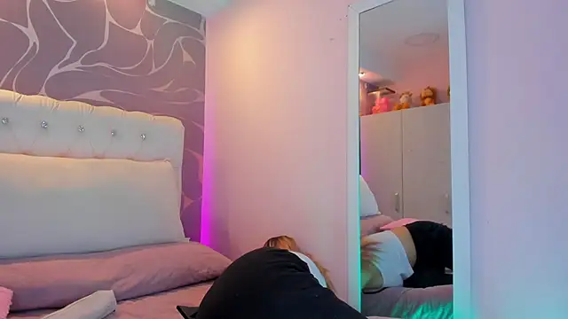 Snapshot of KeilaLovJack chatting on 01/24/25, 01:25 KeilaLovJack online show from 01/24/25, 01:25