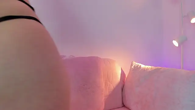 Snapshot of KeilaLovJack chatting on 03/06/25, 06:30 KeilaLovJack online show from 03/06/25, 06:30