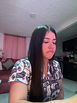 Snapshot of KallyMyller1 chatting on 03/10/25, 01:34 KallyMyller1 online show from 03/10/25, 01:34