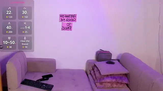 MiaYMolly online show from 03/15/26, 12:49