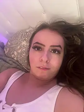 eleonoree online show from 03/10/26, 10:37