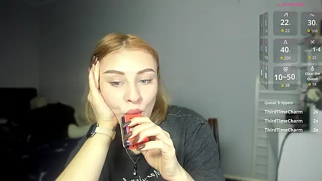 KindKristy online show from 11/25/25, 05:29