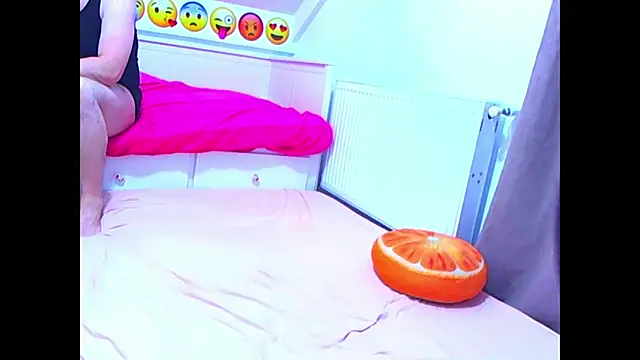 evehotty online show from 03/09/26, 08:02