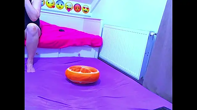 evehotty online show from 04/02/26, 07:00