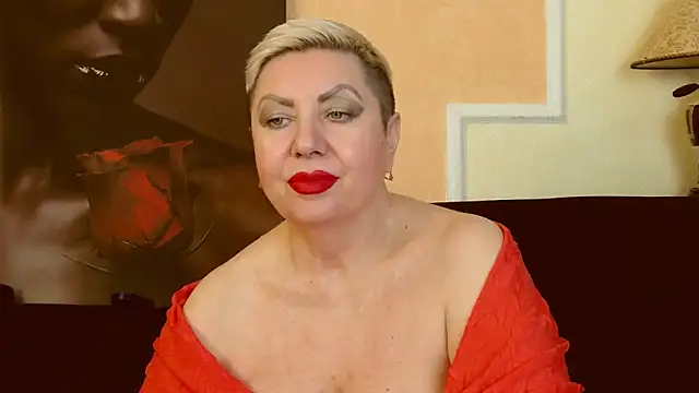 Snapshot of LadyPosh chatting on 01/22/25, 04:23 LadyPosh online show from 01/22/25, 04:23