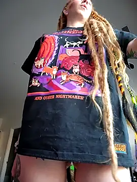 Snapshot of LucidLucy chatting on 10/28/25, 12:52 LucidLucy online show from 10/28/25, 12:52