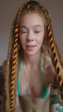 Snapshot of LucidLucy chatting on 11/07/25, 01:00 LucidLucy online show from 11/07/25, 01:00