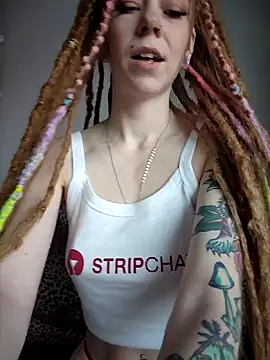 LucidLucy online show from 02/07/26, 01:26