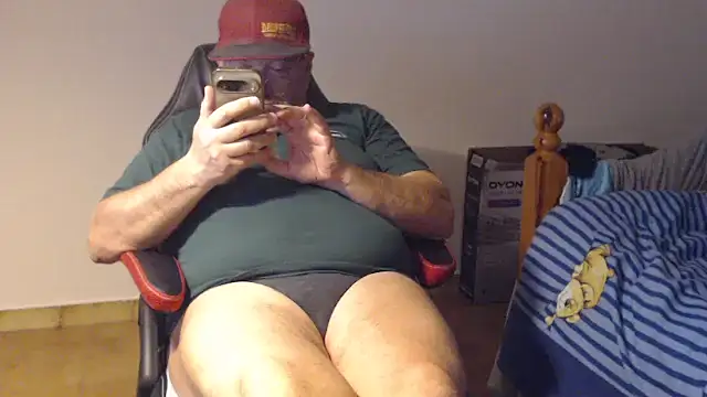 Snapshot of fraboys chatting on 03/04/26, 08:53 fraboys online show from 03/04/26, 08:53