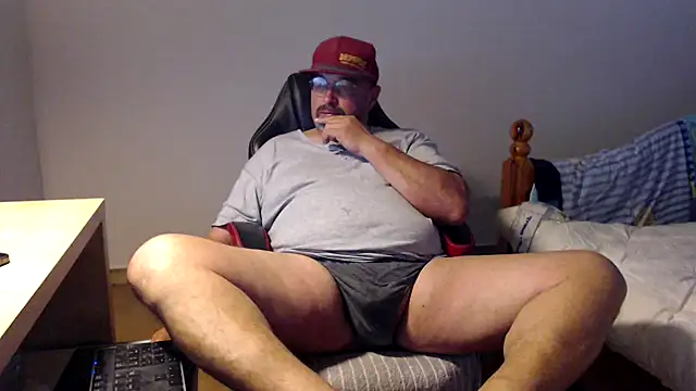 fraboys online show from 04/23/26, 02:41