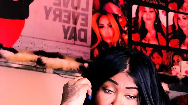 indian dreamgirl online show from 10/19/25, 11:33