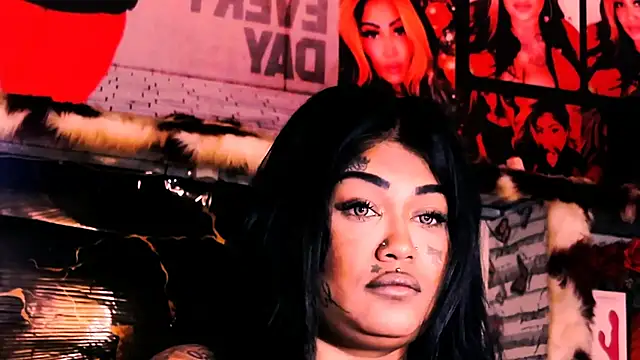 indian dreamgirl online show from 04/23/26, 09:08