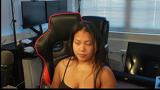 Bubbleliyah online show from 02/26/25, 07:49