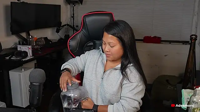 Bubbleliyah online show from 10/10/25, 04:11