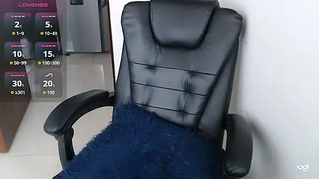 Snapshot of spicey_latina chatting on 04/29/26, 04:22 spicey latina online show from 04/29/26, 04:22