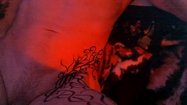 justinewe69 online show from 02/02/26, 07:51