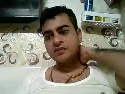 Snapshot of dhamo963 chatting on 12/14/24, 03:15 dhamo963 online show from 12/14/24, 03:15