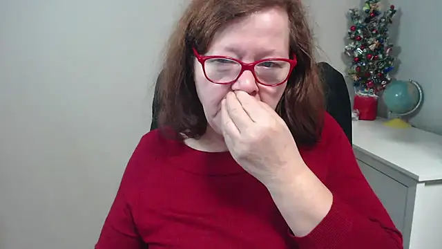 Snapshot of Adelewildx chatting on 01/09/25, 04:41 Adelewildx online show from 01/09/25, 04:41