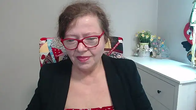 Snapshot of Adelewildx chatting on 02/06/25, 07:35 Adelewildx online show from 02/06/25, 07:35