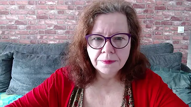 Snapshot of Adelewildx chatting on 03/01/25, 08:23 Adelewildx online show from 03/01/25, 08:23