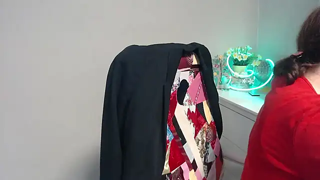 Snapshot of Adelewildx chatting on 03/06/25, 07:36 Adelewildx online show from 03/06/25, 07:36