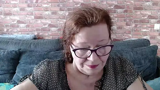 Snapshot of Adelewildx chatting on 03/08/25, 12:09 Adelewildx online show from 03/08/25, 12:09