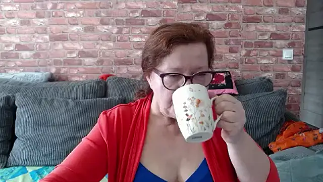 Snapshot of Adelewildx chatting on 03/09/25, 09:24 Adelewildx online show from 03/09/25, 09:24