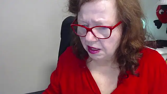 Snapshot of Adelewildx chatting on 03/13/25, 10:15 Adelewildx online show from 03/13/25, 10:15