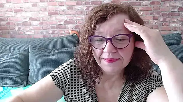 Snapshot of Adelewildx chatting on 03/16/25, 08:54 Adelewildx online show from 03/16/25, 08:54