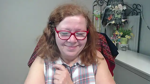 Snapshot of Adelewildx chatting on 10/30/25, 04:36 Adelewildx online show from 10/30/25, 04:36