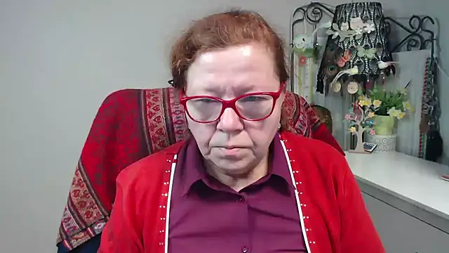 Snapshot of Adelewildx chatting on 11/19/25, 04:23 Adelewildx online show from 11/19/25, 04:23