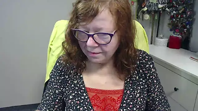 Adelewildx online show from 01/12/26, 05:23