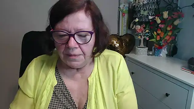 Adelewildx online show from 04/02/26, 03:37