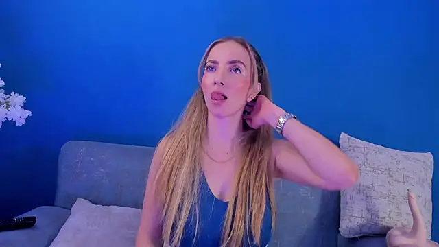 BellaMarieX online show from 11/07/25, 05:02