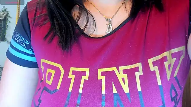 Snapshot of darsha_sahu chatting on 01/27/25, 05:03 darsha sahu online show from 01/27/25, 05:03