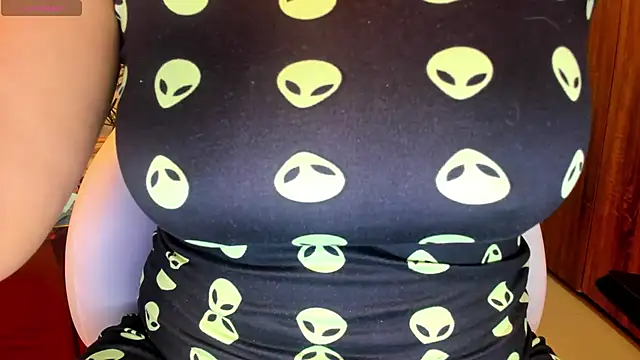 Snapshot of darsha_sahu chatting on 01/28/25, 03:57 darsha sahu online show from 01/28/25, 03:57