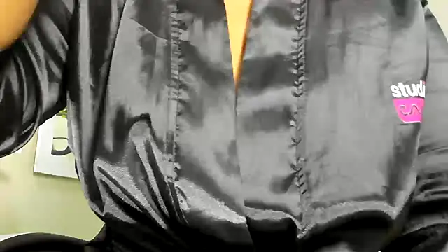 Snapshot of darsha_sahu chatting on 09/26/25, 01:53 darsha sahu online show from 09/26/25, 01:53