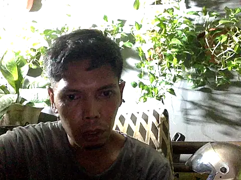 Snapshot of eddy_888 chatting on 06/24/26, 02:49 eddy 888 online show from 06/24/26, 02:49