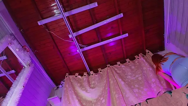 Snapshot of emyli_sw_ chatting on 03/20/25, 03:13 emyli sw online show from 03/20/25, 03:13