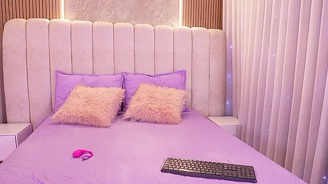 emyli sw  online show from 03/16/26, 03:12