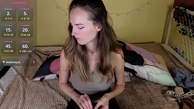 SuchArt  online show from 09/24/25, 03:37