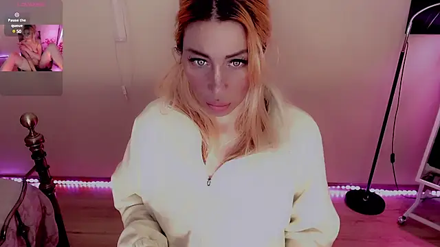 AnnieGOld  online show from 02/28/25, 10:28