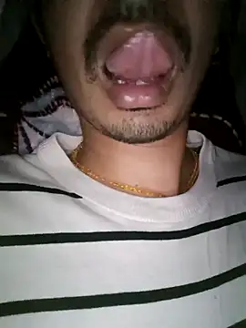 dreamtoungelick69 online show from 03/02/25, 07:23