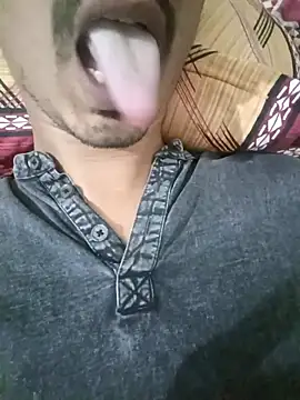 dreamtoungelick69 online show from 04/02/26, 08:17