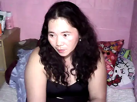 Snapshot of hotpusie_4u chatting on 10/03/25, 07:38 hotpusie 4u online show from 10/03/25, 07:38
