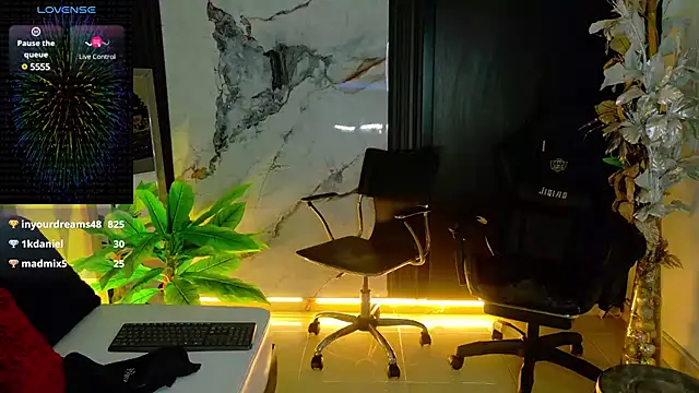 pamelajackson online show from 01/04/25, 12:48